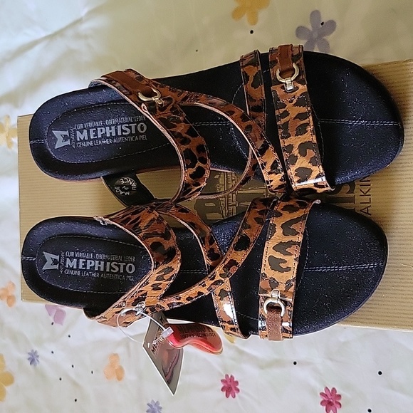 Mephisto Caterina Leopard Sandal - Picture 5 of 6